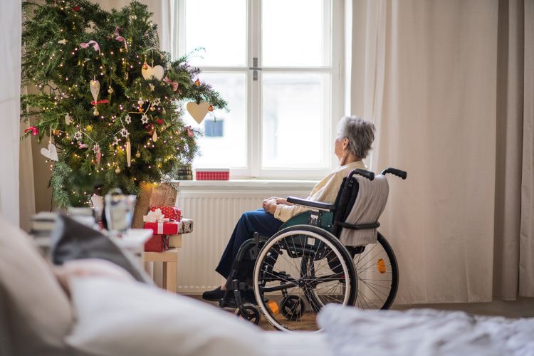 Geriatric Care Manager in Fairfield Connecticut Help with Senior Loneliness Around Holidays